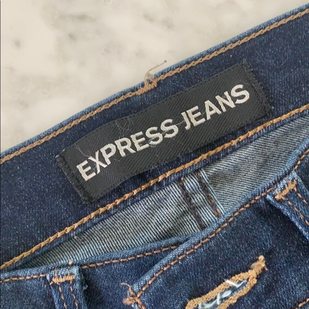 Express Distressed Mid Rise Cropped Jeans 👖 - Picture 5 of 6